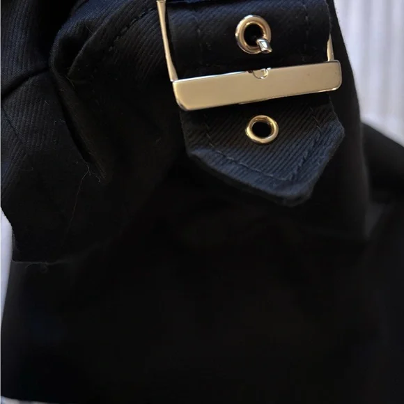 Gucci Black Pencil Skirt with Gold Details - Picture 11 of 16